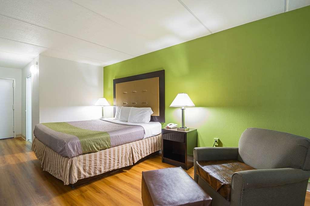 Travelodge By Wyndham Vernon Ct Phòng bức ảnh